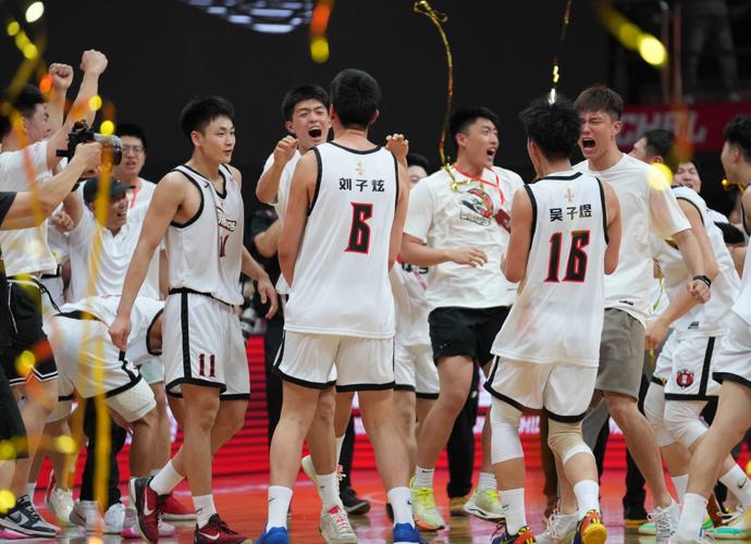腾讯体育直播中国男篮